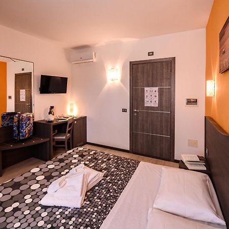 Hotel Rainbow Resort Marsala Buitenkant foto