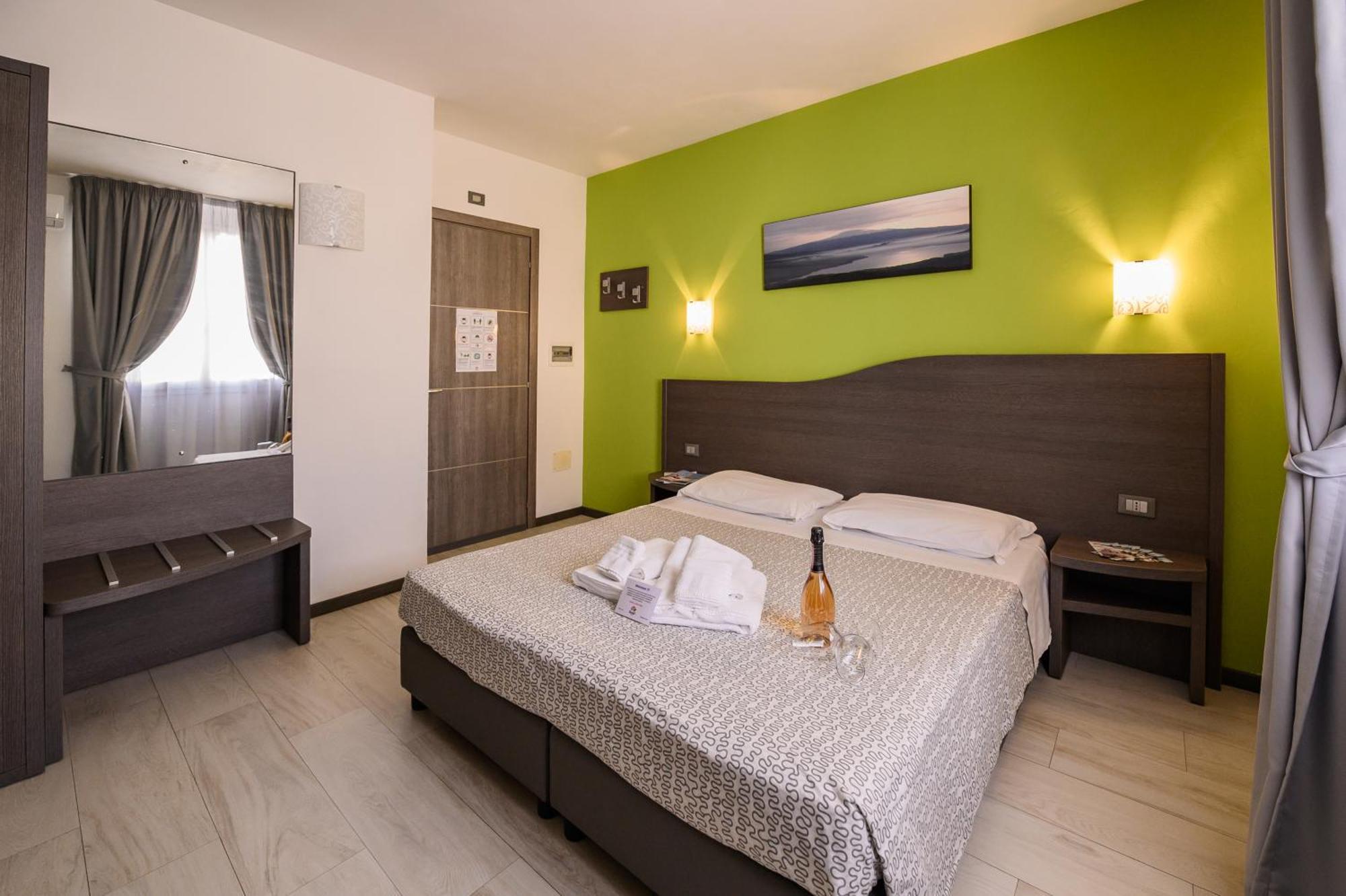 Hotel Rainbow Resort Marsala Buitenkant foto