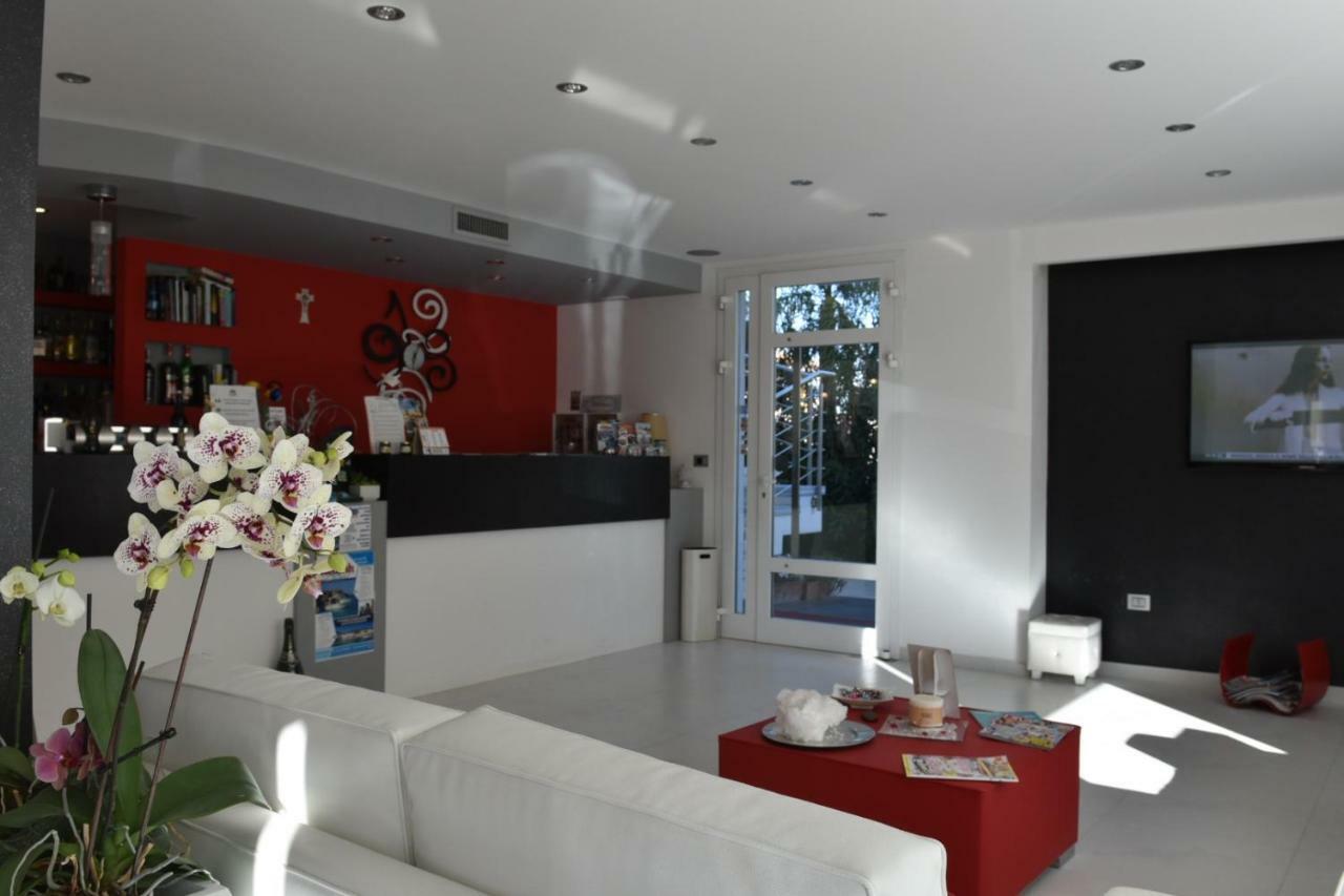Hotel Rainbow Resort Marsala Buitenkant foto
